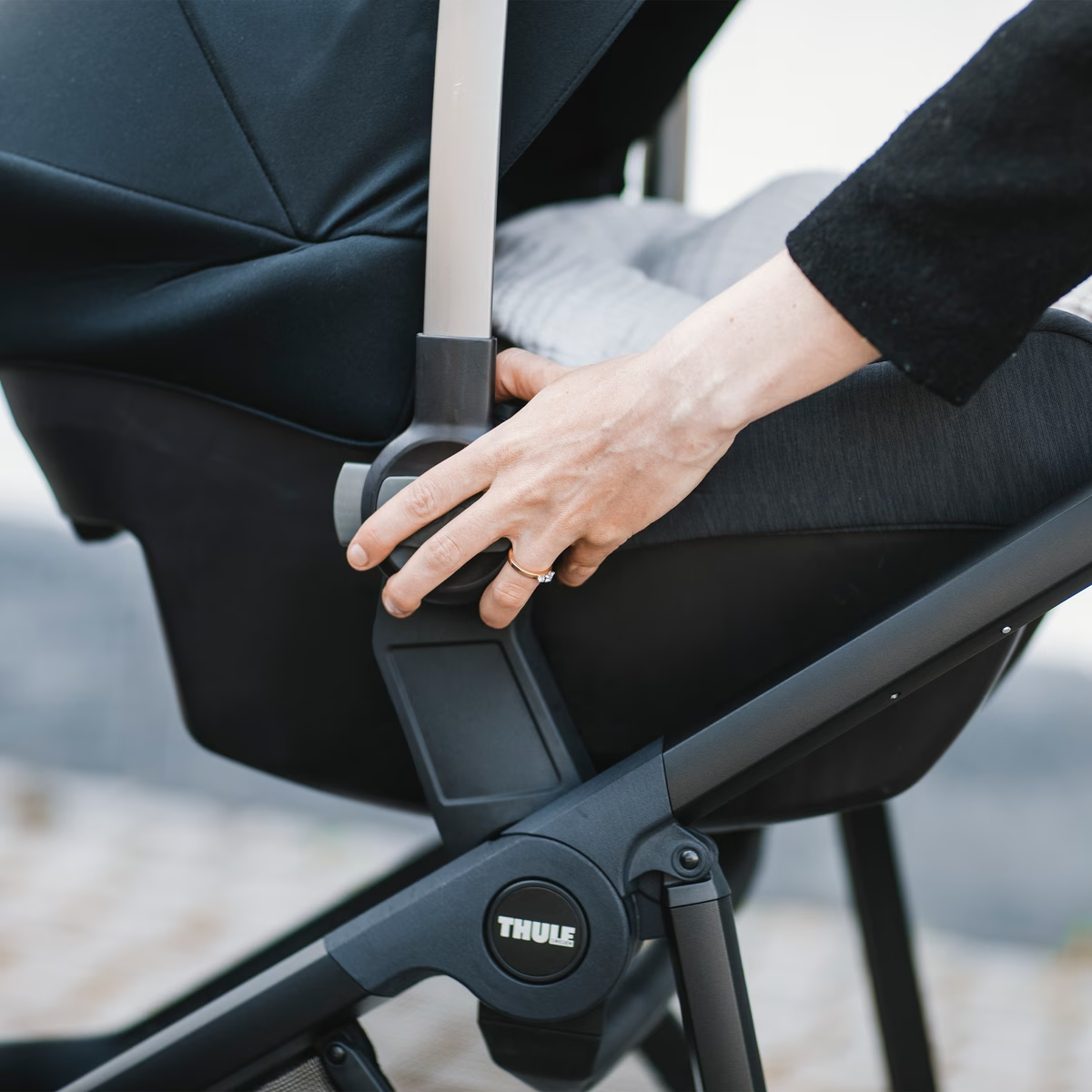 Adaptateur de siège auto Thule Shine pour Maxi Cosi®