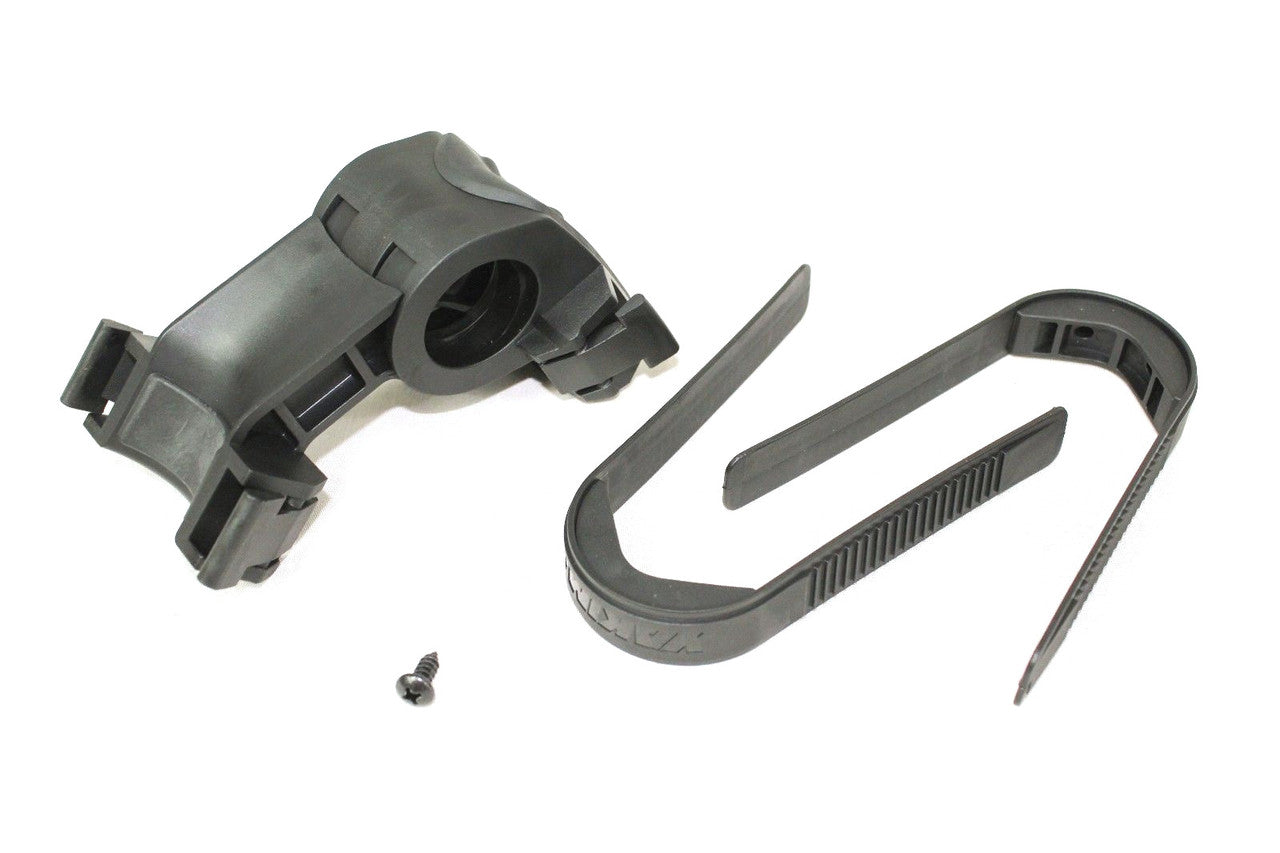 <div data-bind="html: Description">Replacement ZipStrip cradle package for Yakima trunk racks.&nbsp;<span>Includes 2016 Anti-Sway Cradle, set screw and ZipStrip.</span></div> <div data-bind="html: Description"><span>&nbsp;</span></div> <div data-bind="html: Description"><span>Product number&nbsp;<span>8880570.</span></span></div>