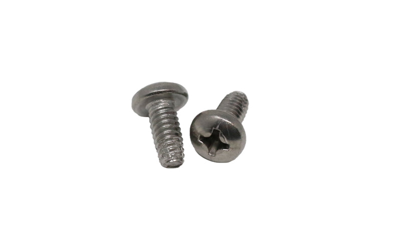 <p>Replacement RoadShower Hose Clip Mounting Screws. Set of 2 screws.</p>