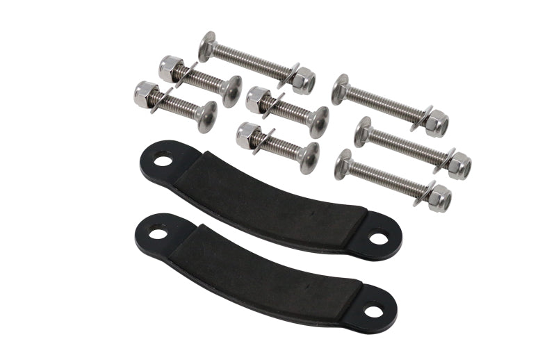 <p>Universal Mounting Hardware for Road Shower. Includes :</p> <ul> <li>(4x) Rack mounting clips</li> <li>(4x) Short bolts</li> <li>(4X) Long bolts</li> <li>(4x) Nyloc nuts and washers</li> </ul>